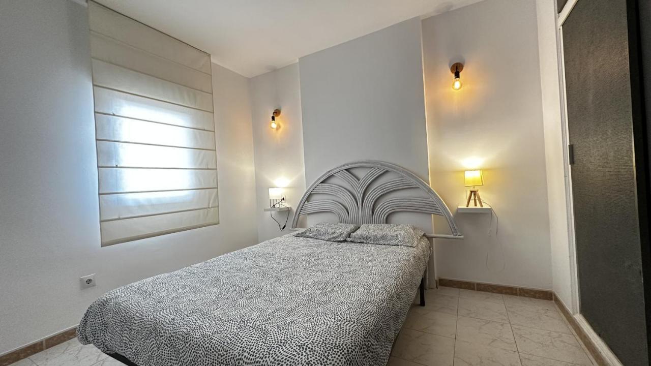 Apartamento De Playa En Santa Margarita. Roses Exterior photo