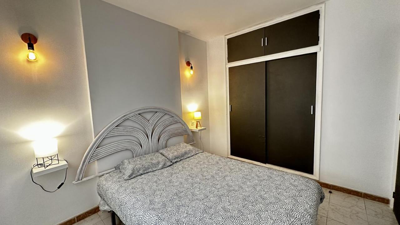 Apartamento De Playa En Santa Margarita. Roses Exterior photo